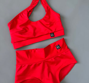 Mono rojo+negro para Anais